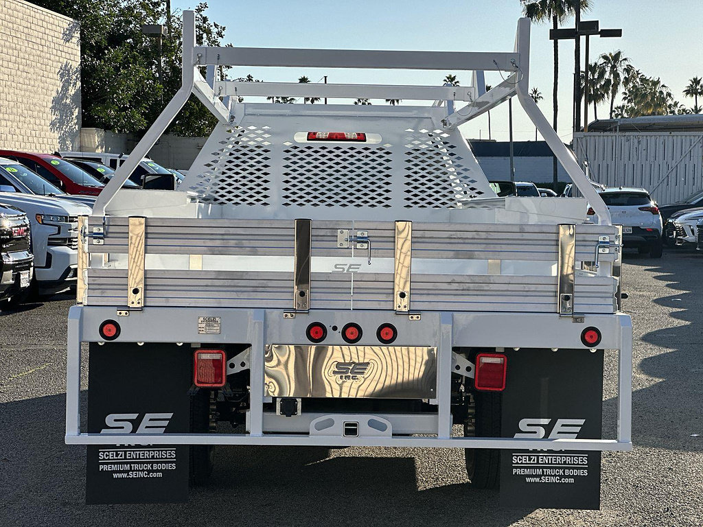 New 2026 GMC Sierra 3500 Pro w/ Fleet Convenience Package RWD image 5