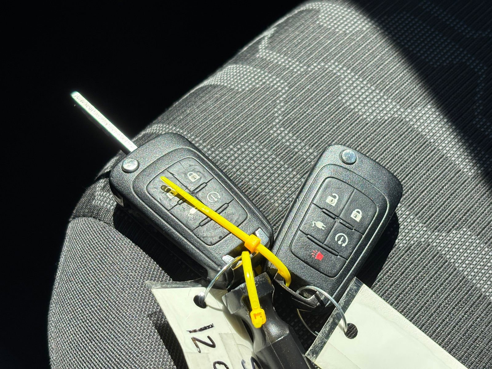 Used 2014 Chevrolet Volt FWD image 34