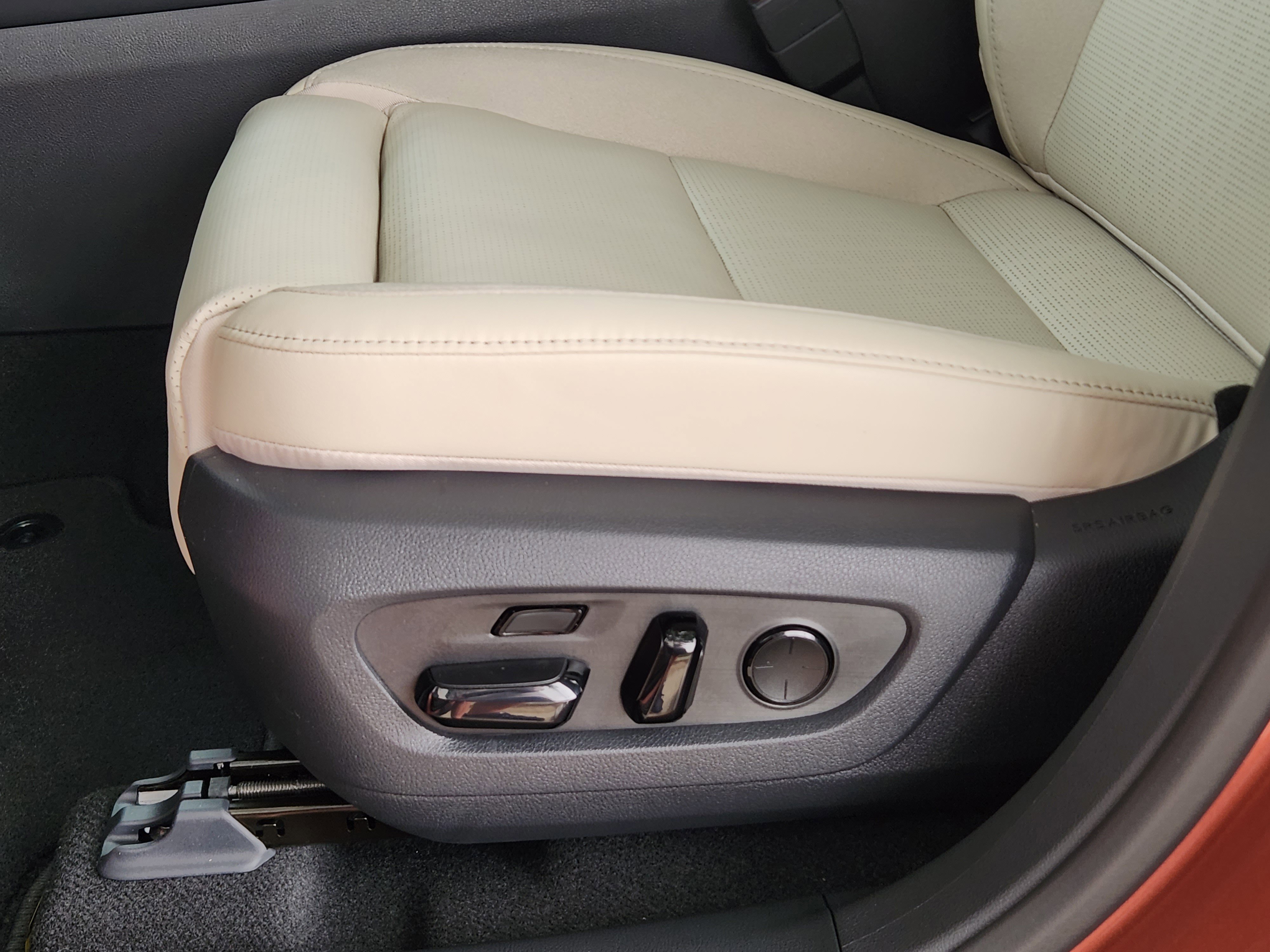 New 2026 Lexus RX 350 AWD image 16