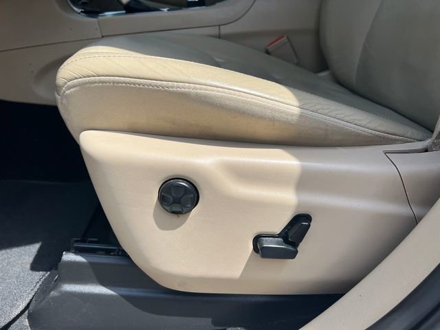 Used 2019 Jeep Grand Cherokee Limited AWD/4WD image 11