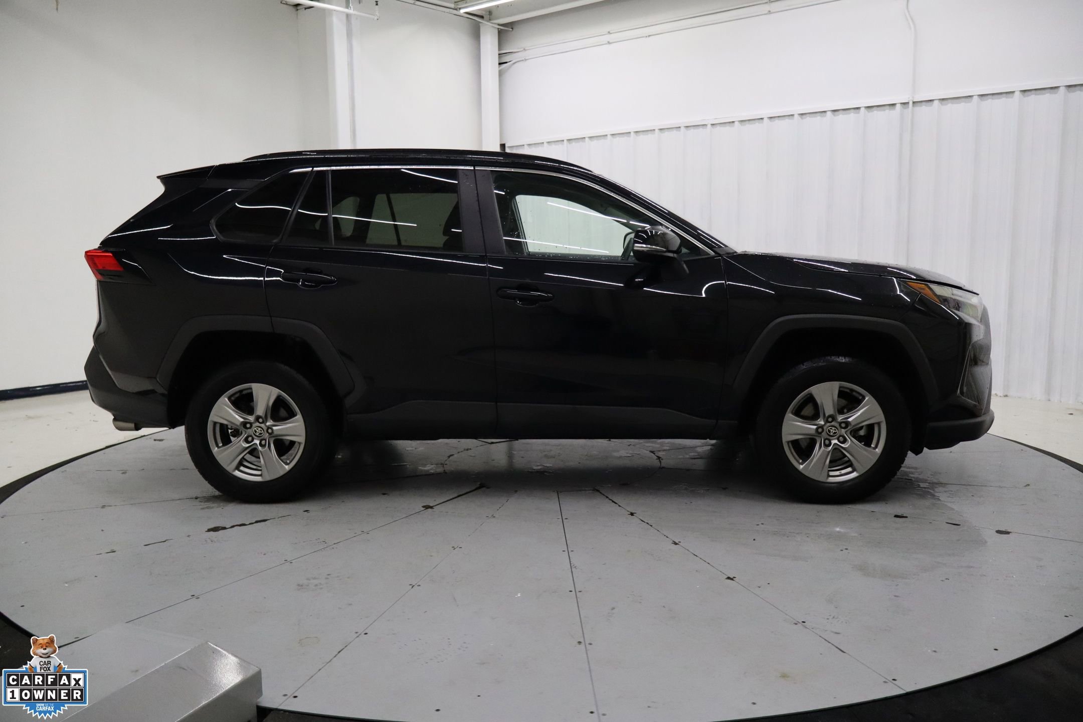 Used 2024 Toyota RAV4 XLE image 2