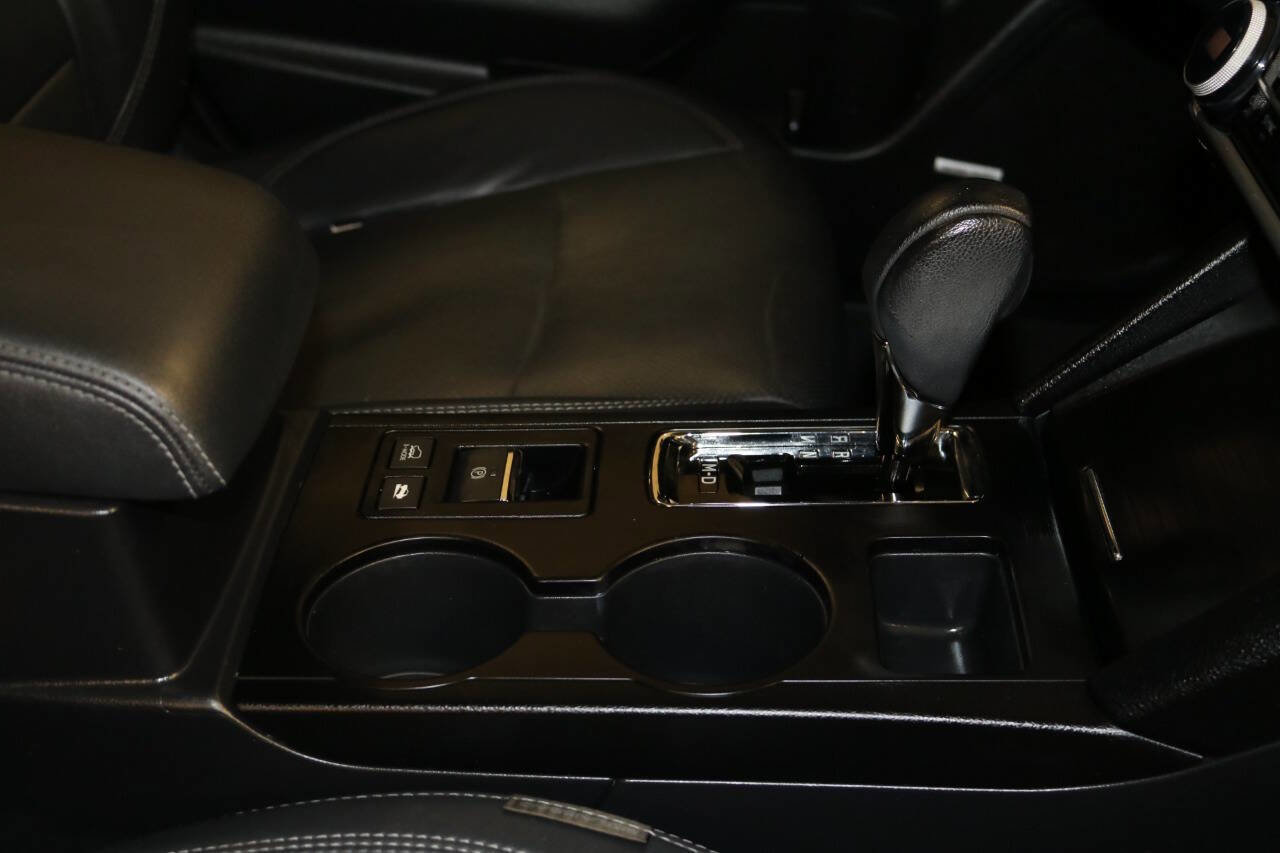 Used 2019 Subaru Outback 2.5i Limited w/ Popular Package #2 image 33