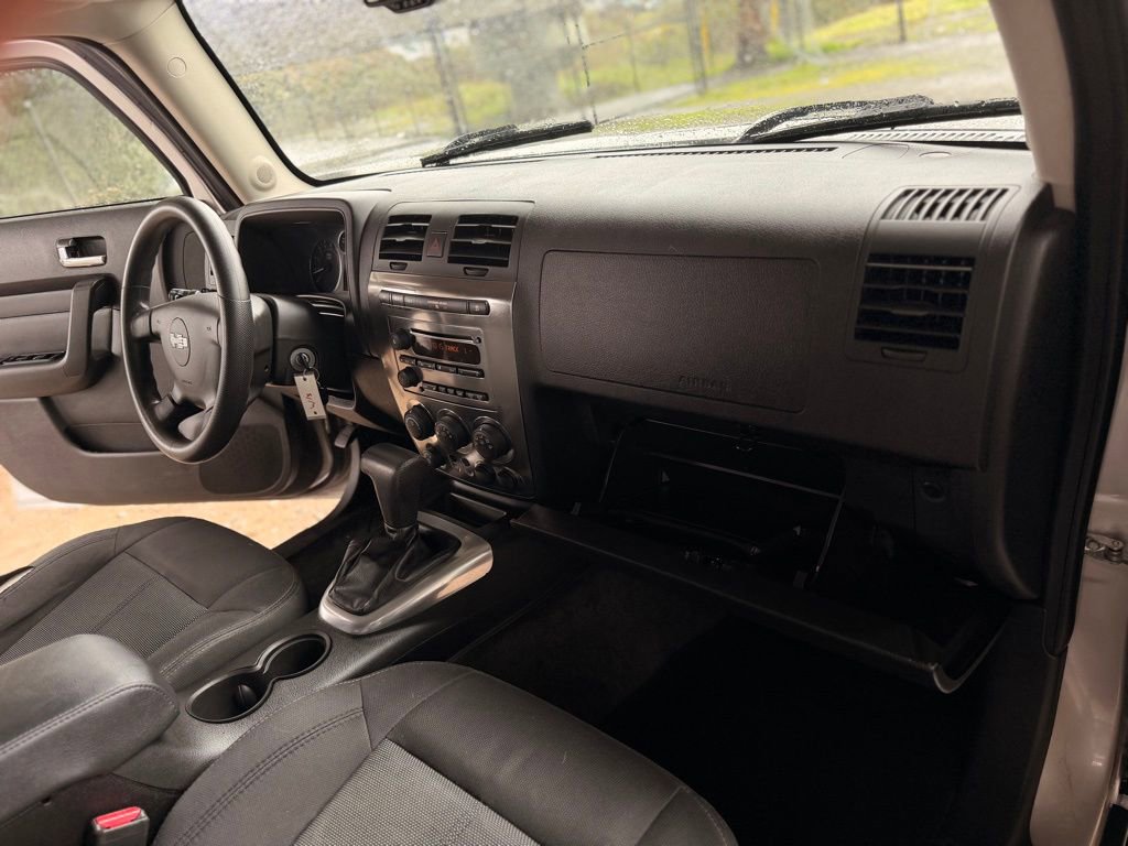 Used 2007 HUMMER H3 image 45