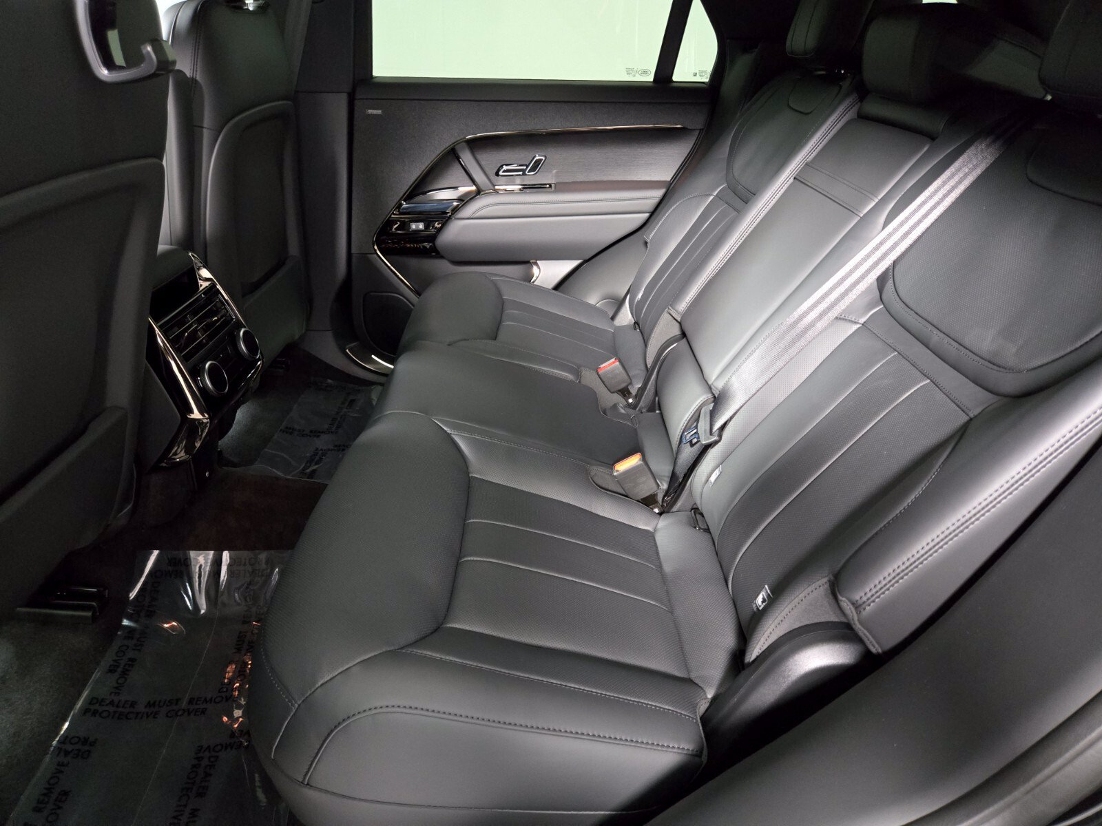 New 2027 Land Rover Range Rover Sport Dynamic SE AWD/4WD image 5