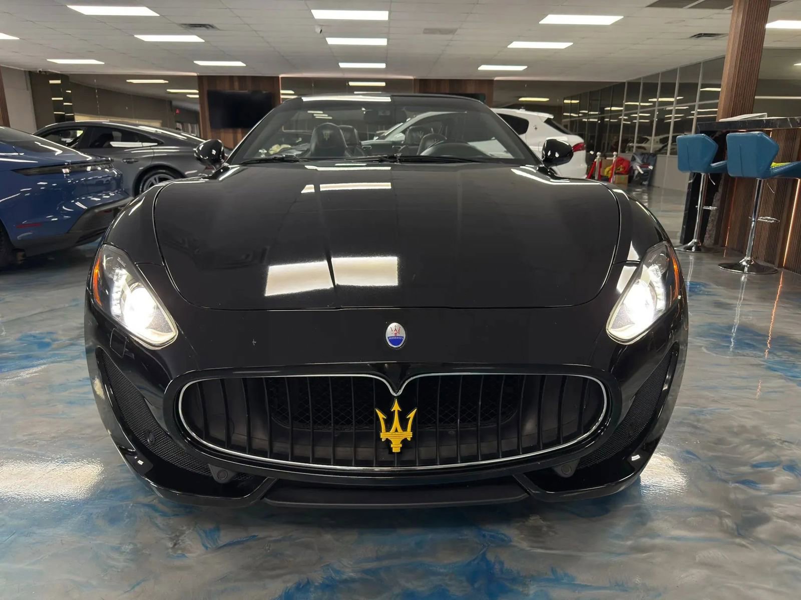 Used 2015 Maserati GranTurismo Sport RWD image 10