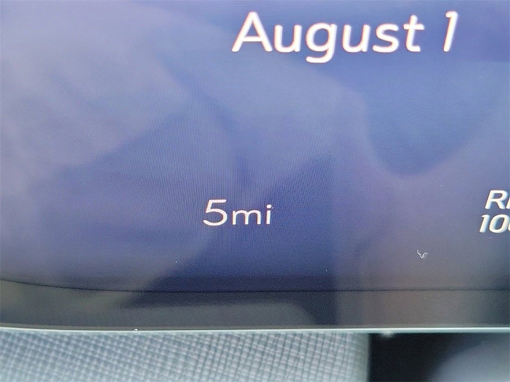 New 2025 Buick Enclave Preferred w/ Power Package image 25