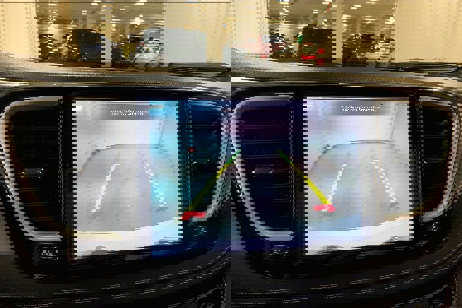 Used 2023 Chrysler Pacifica Touring-L w/ S Appearance Package image 26