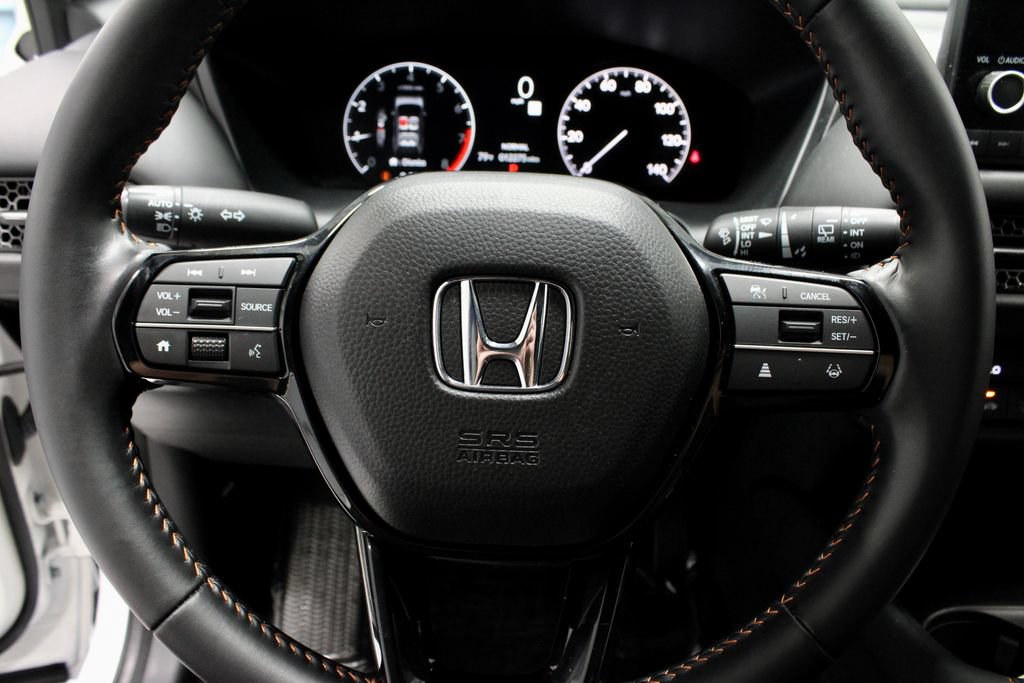 Used 2025 Honda HR-V Sport image 31