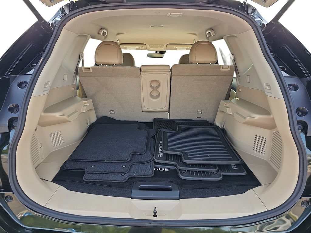 Used 2020 Nissan Rogue SL FWD image 29
