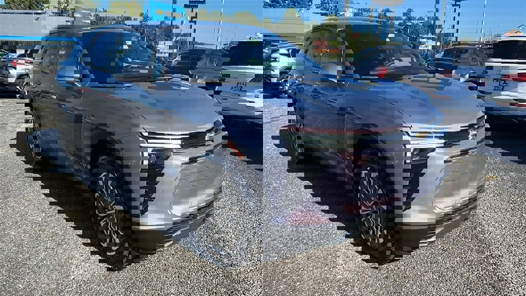 New 2026 Chevrolet Blazer EV LT image 3