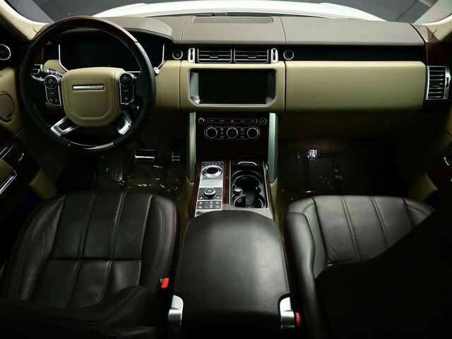 Used 2017 Land Rover Range Rover Supercharged image 35
