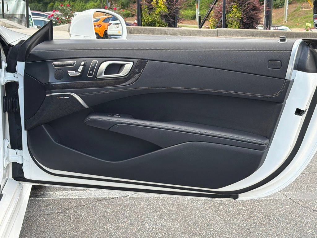 Used 2020 Mercedes-Benz SL 450 image 34