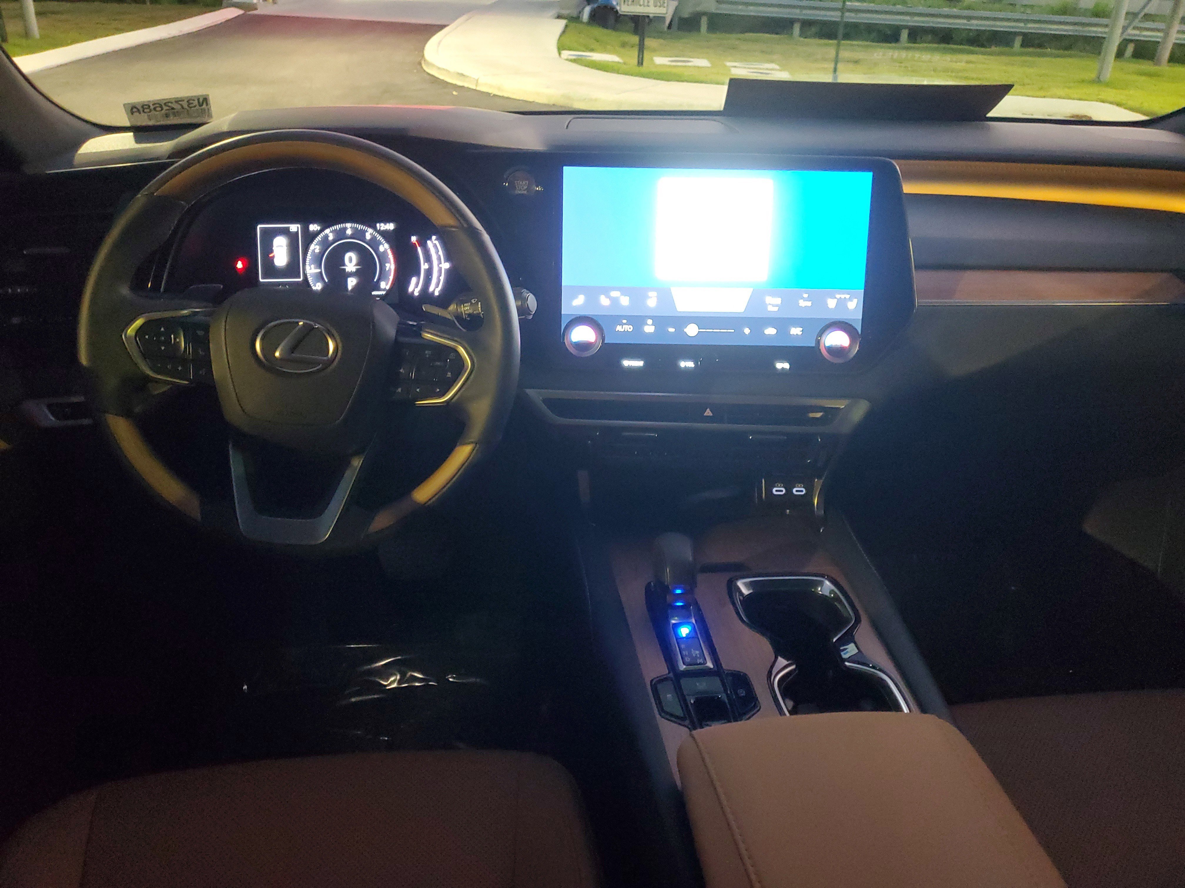 Used 2023 Lexus RX 350 Premium w/ Cold Area Package image 10