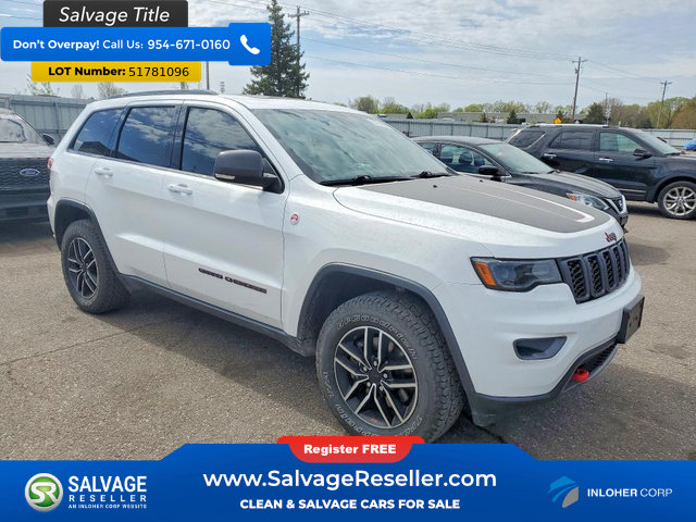 Used 2021 Jeep Grand Cherokee Trailhawk w/ Premium Lighting Group AWD/4WD image 5