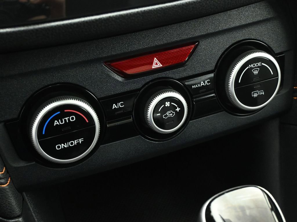 Used 2019 Subaru Crosstrek 2.0i Limited w/ Moonroof Package w/Navigation image 18