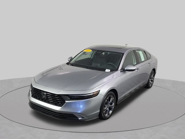 Used 2023 Honda Accord EX image 44