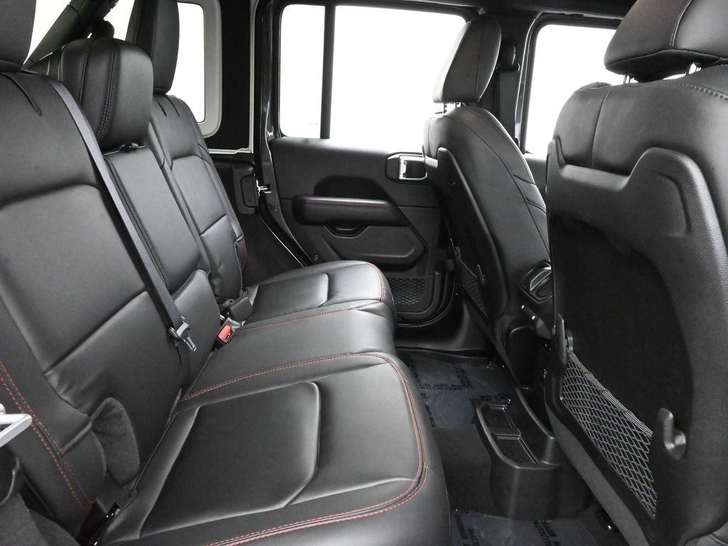 Certified 2025 Jeep Wrangler Unlimited Rubicon image 19