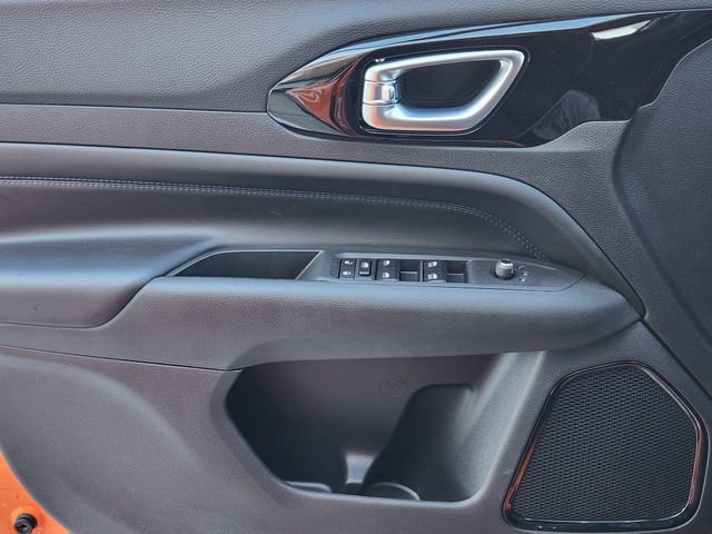 New 2026 Jeep Compass Latitude image 17