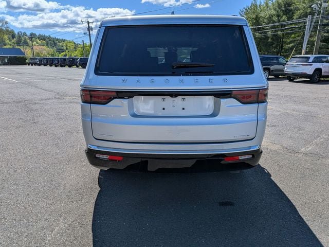 Certified 2022 Jeep Wagoneer Series II AWD/4WD image 6