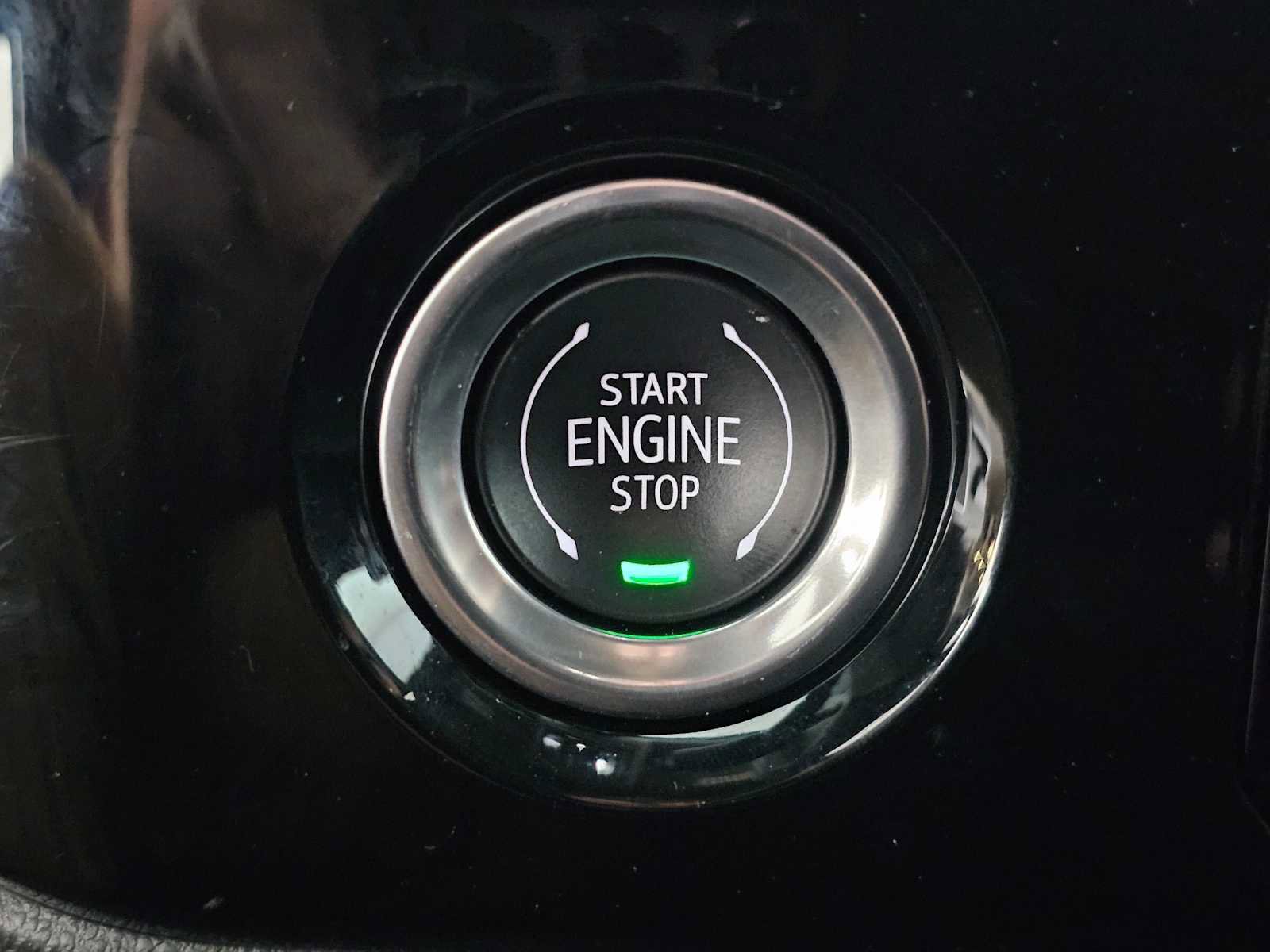 Used 2024 GMC Sierra 1500 Elevation image 30