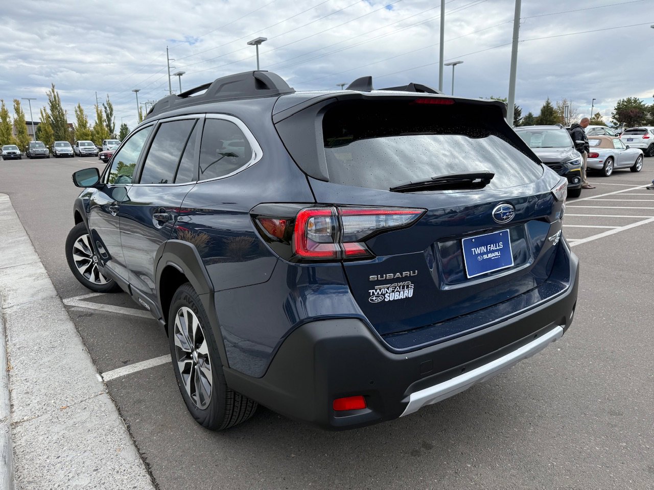 New 2025 Subaru Outback Limited XT image 6
