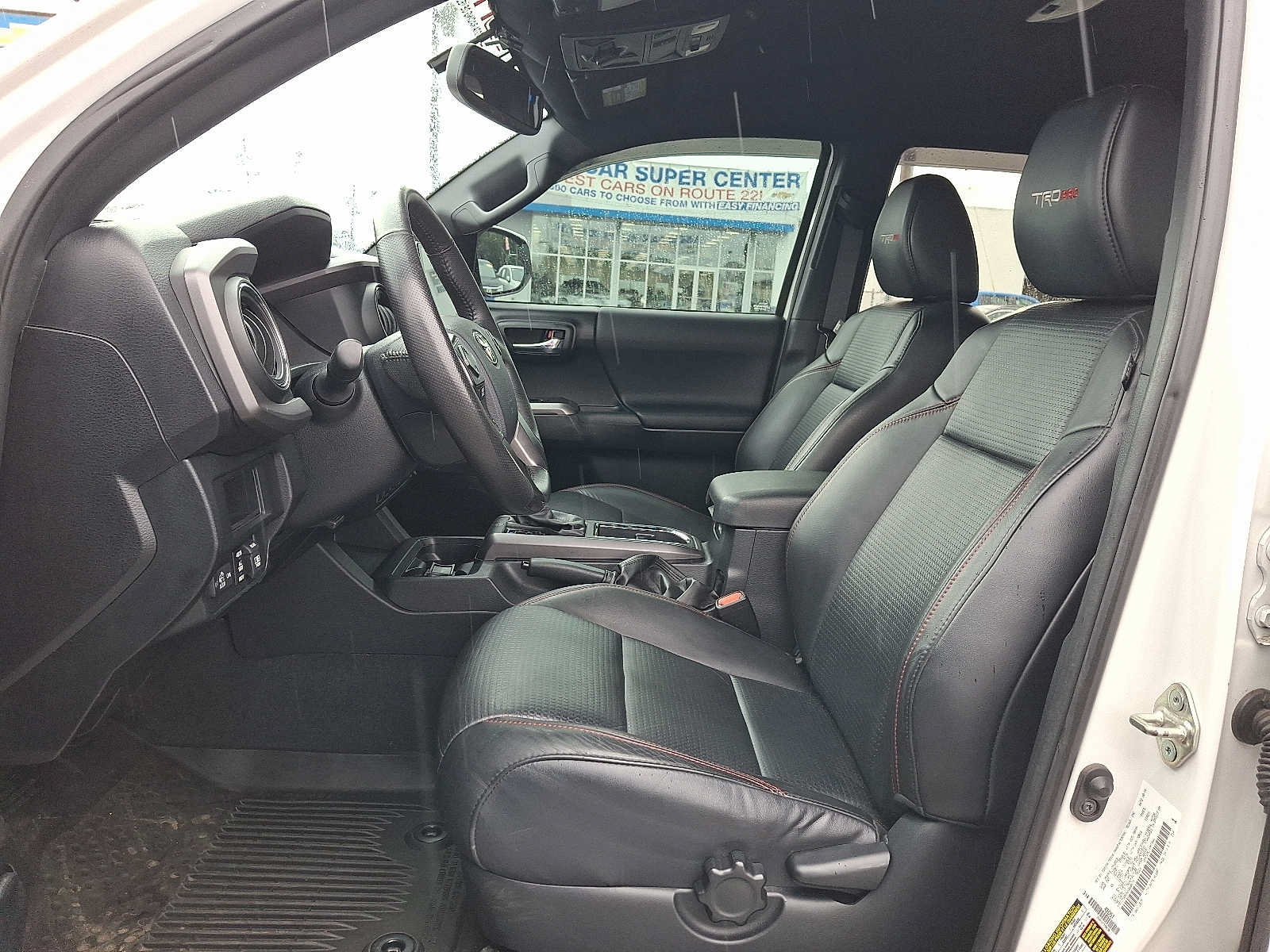 Used 2017 Toyota Tacoma TRD Pro AWD/4WD image 13