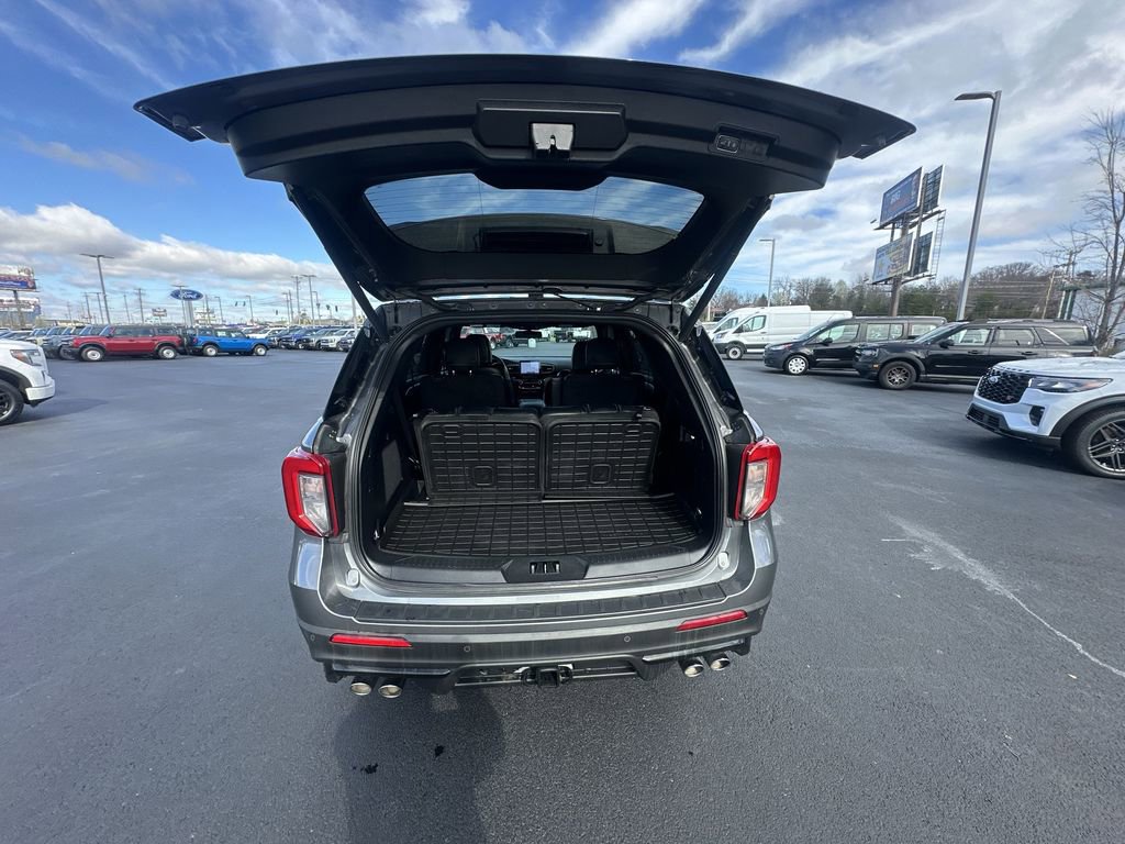 Used 2023 Ford Explorer ST w/ Equipment Group 401A image 31