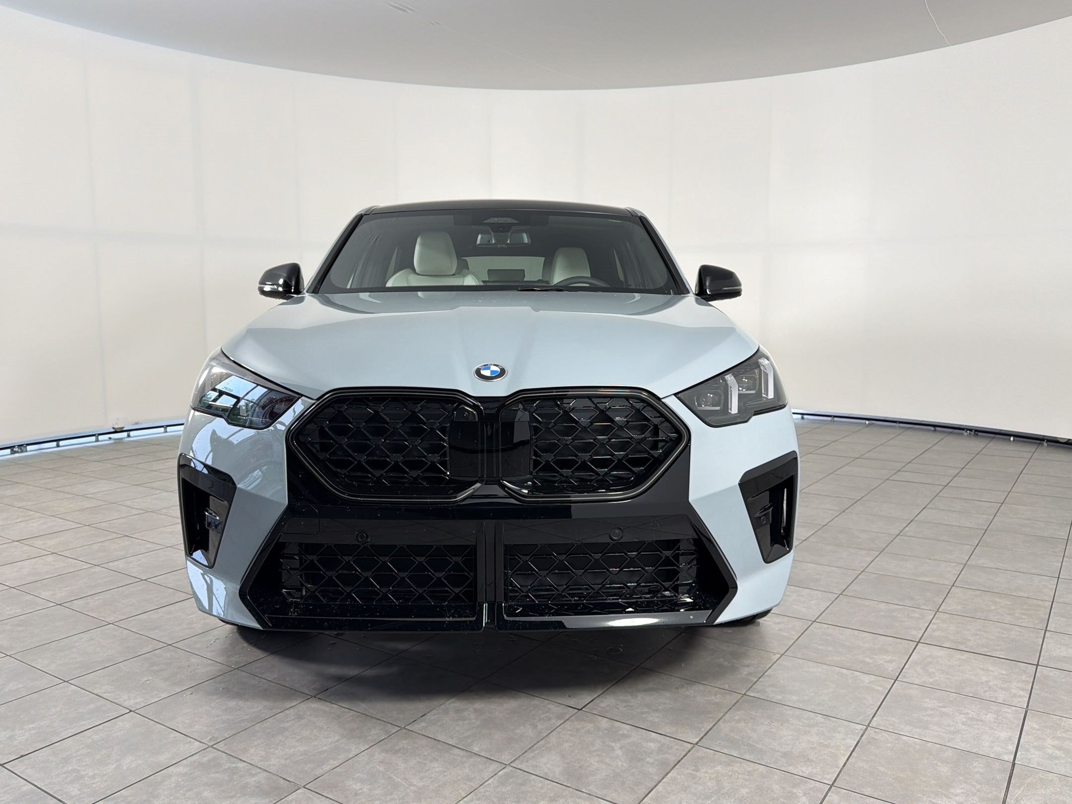 New 2026 BMW X2 xDrive28i w/ Technology Package AWD/4WD image 5