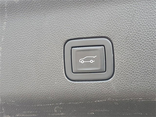 Certified 2021 Chevrolet Tahoe High Country w/ Premium Package image 8