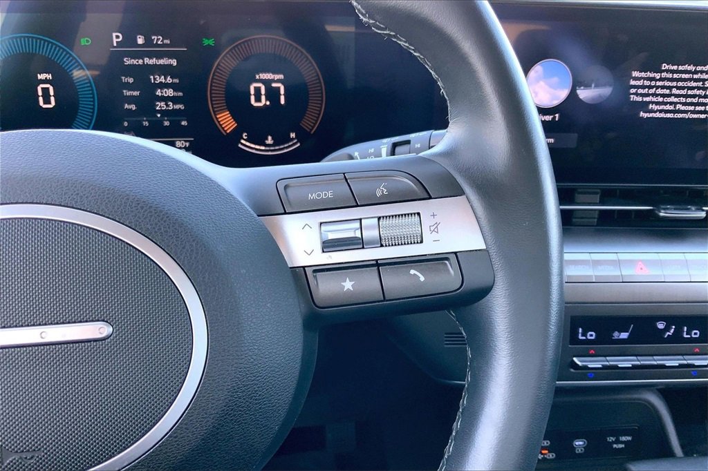 Used 2025 Hyundai Kona SEL image 13