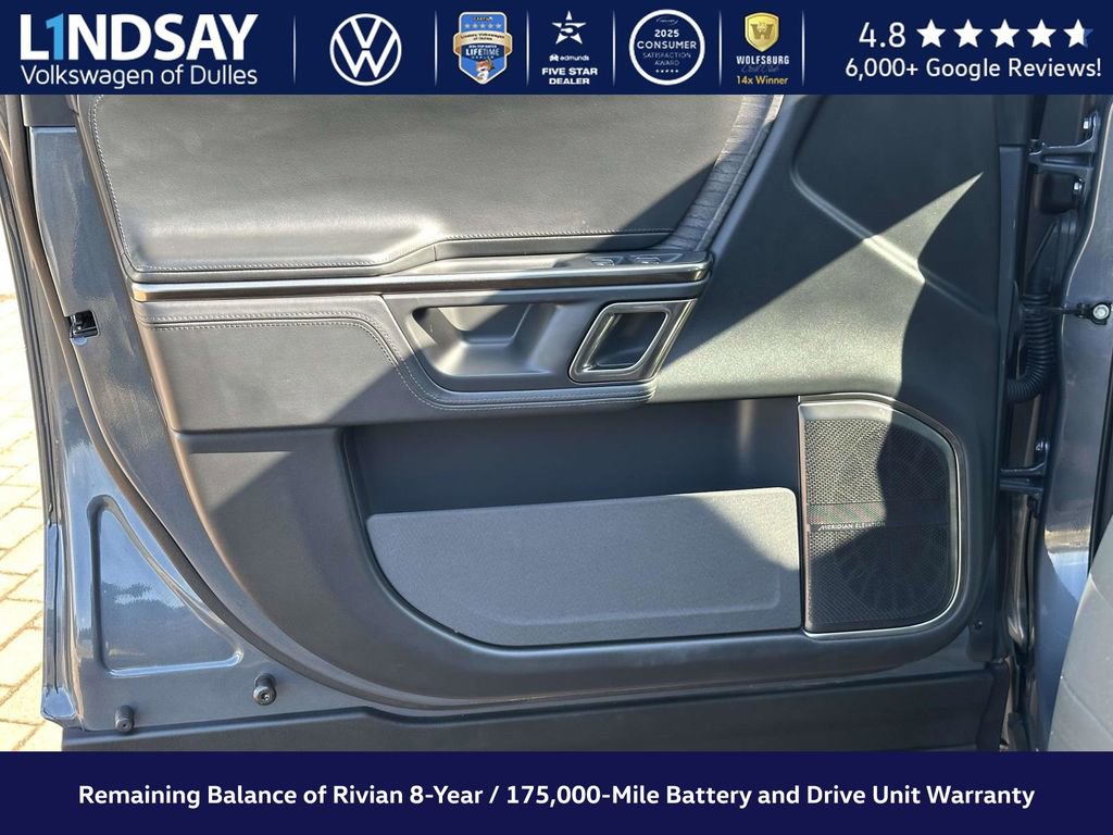 Used 2022 Rivian R1T Adventure image 9
