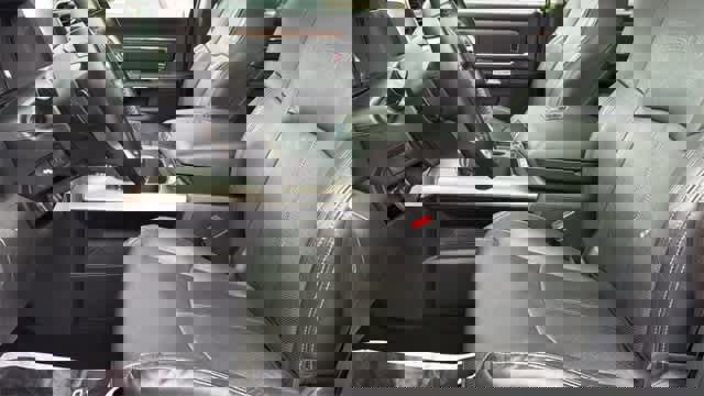 Used 2018 RAM 2500 Laramie w/ Convenience Group image 23