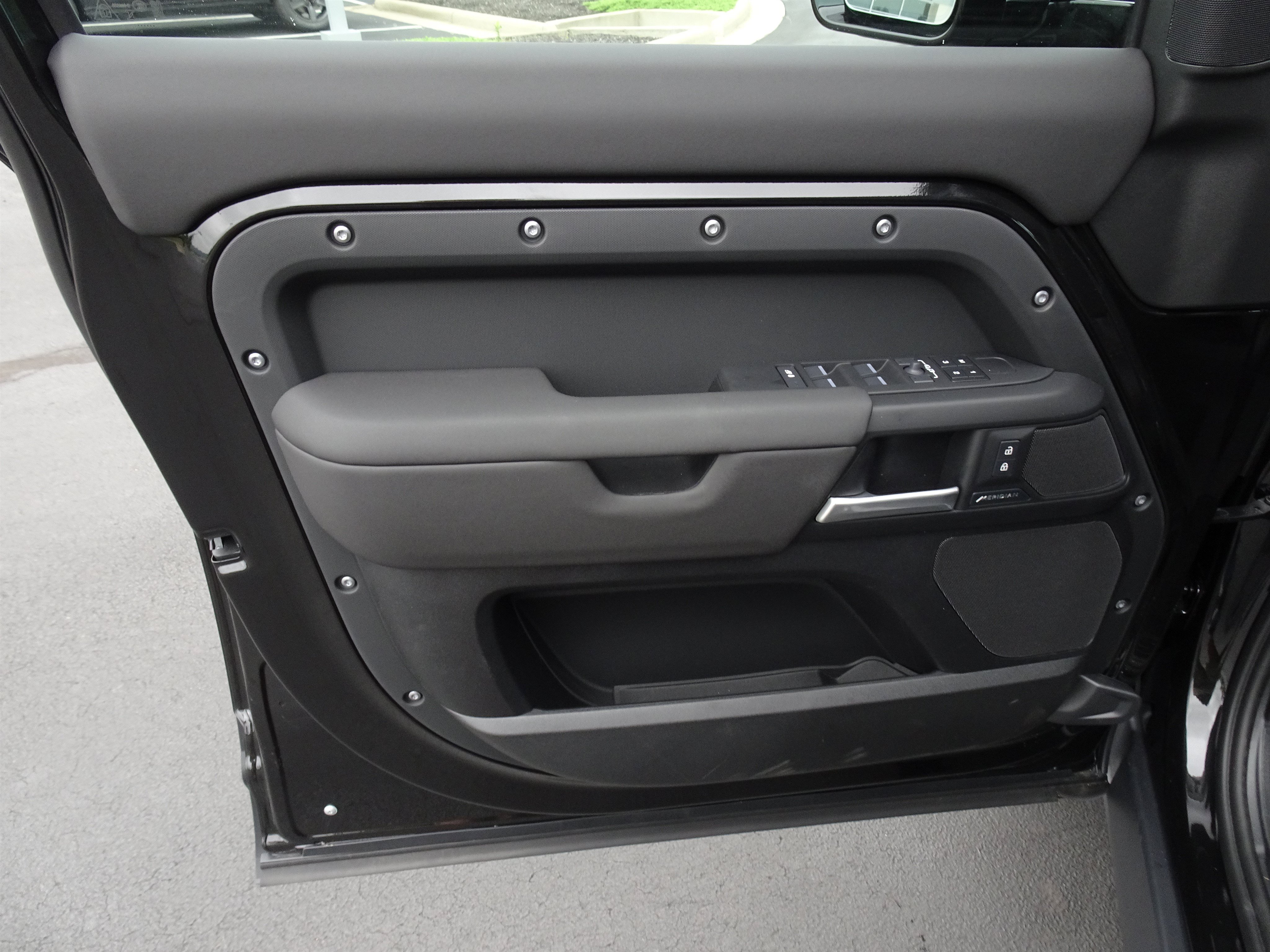 New 2026 Land Rover Defender 110 S AWD/4WD image 18