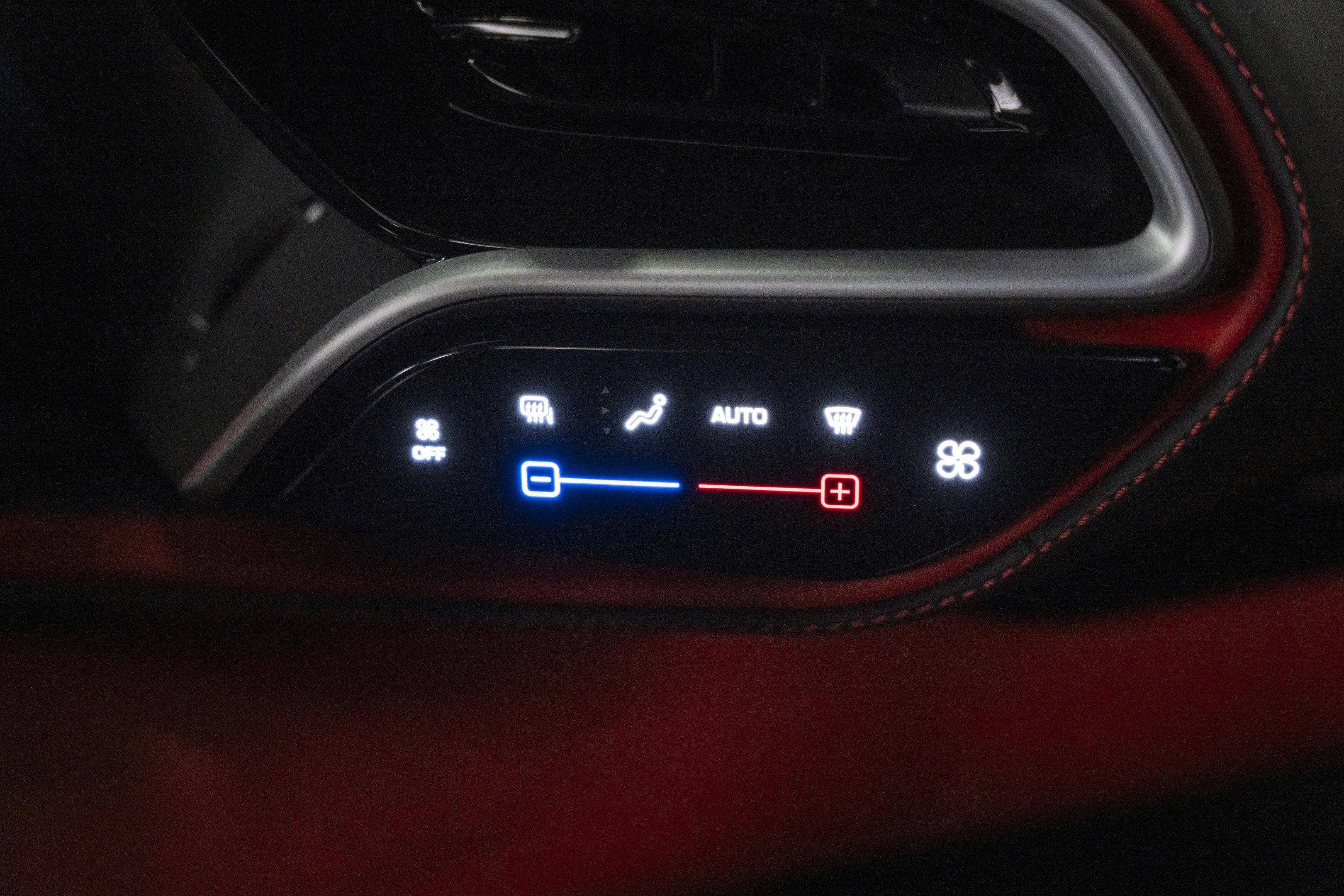 Used 2023 Ferrari 296 GTB image 32