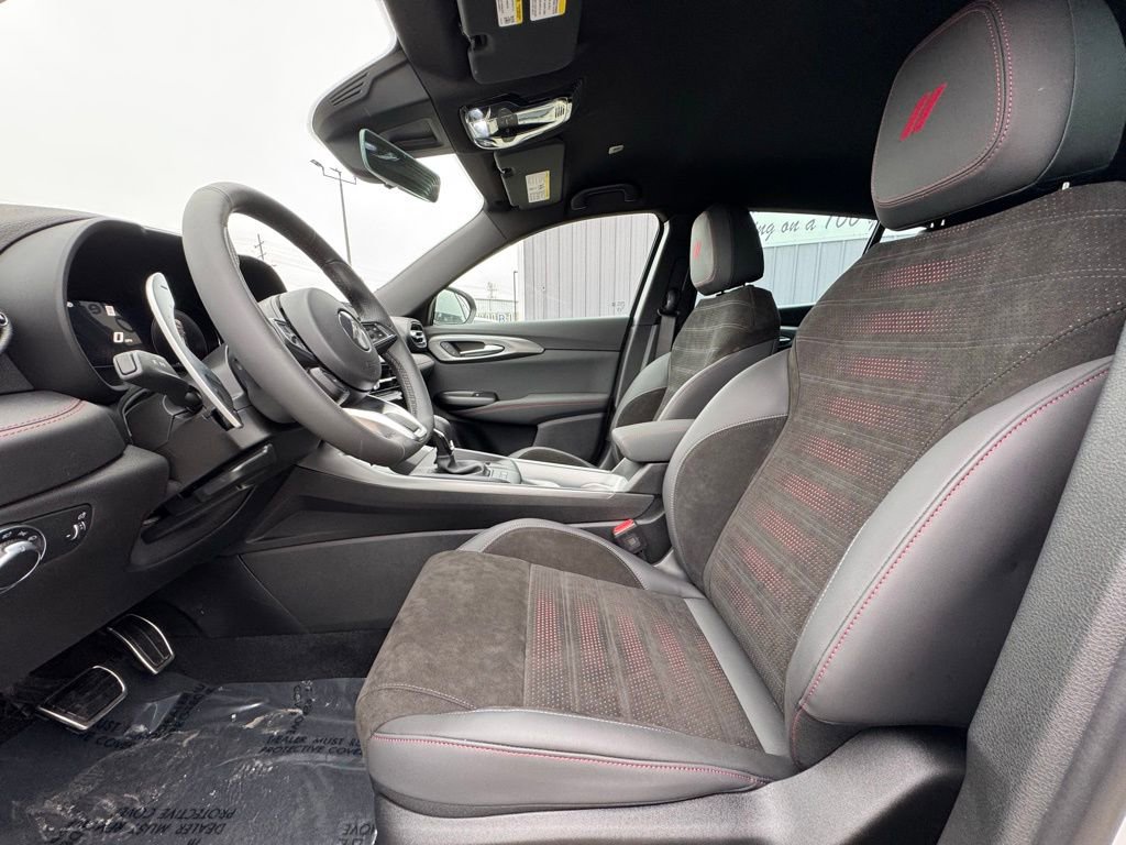 New 2025 Dodge Hornet GT w/ Track Pack image 14