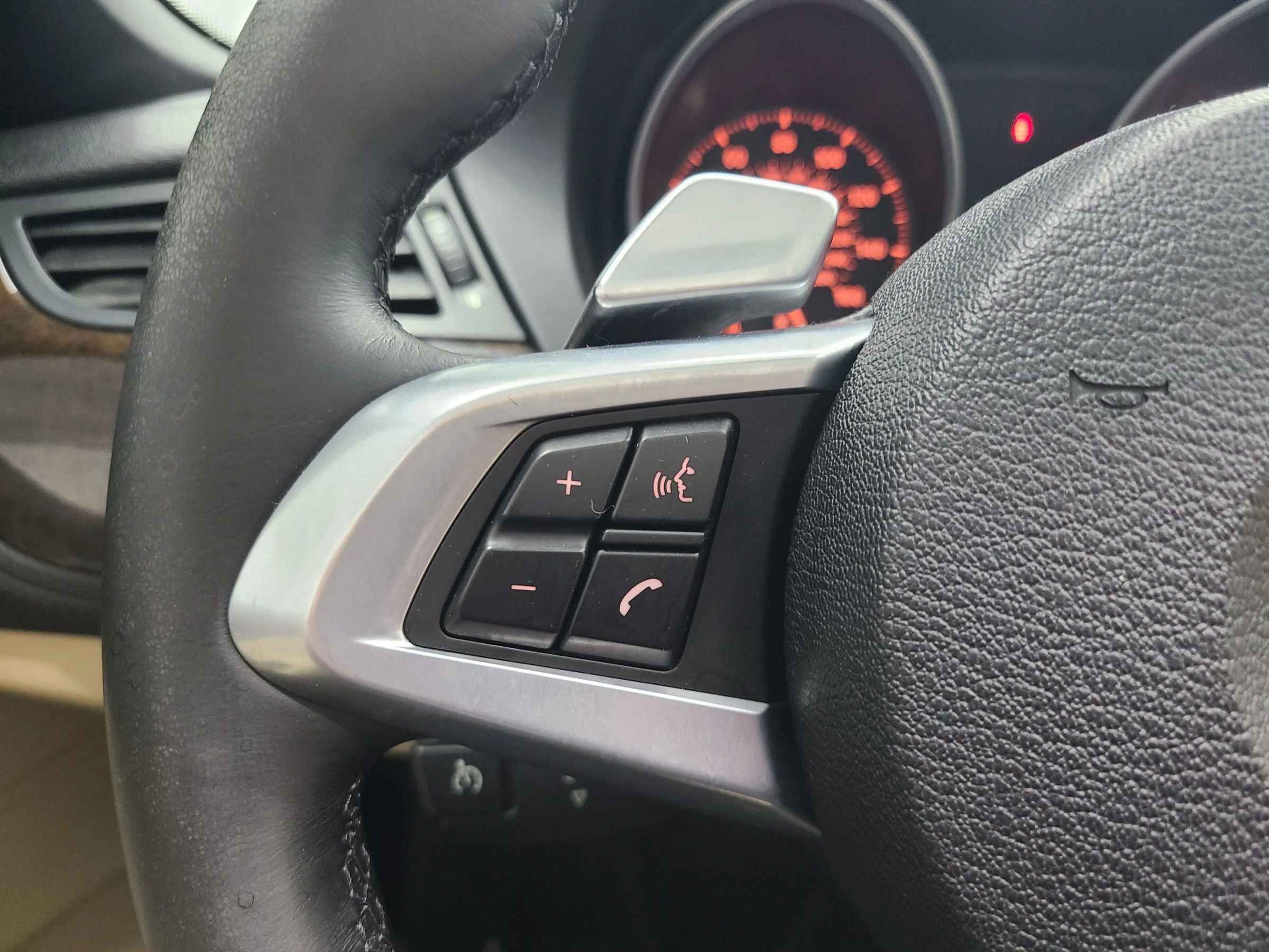 Used 2011 BMW Z4 sDrive30i RWD image 35