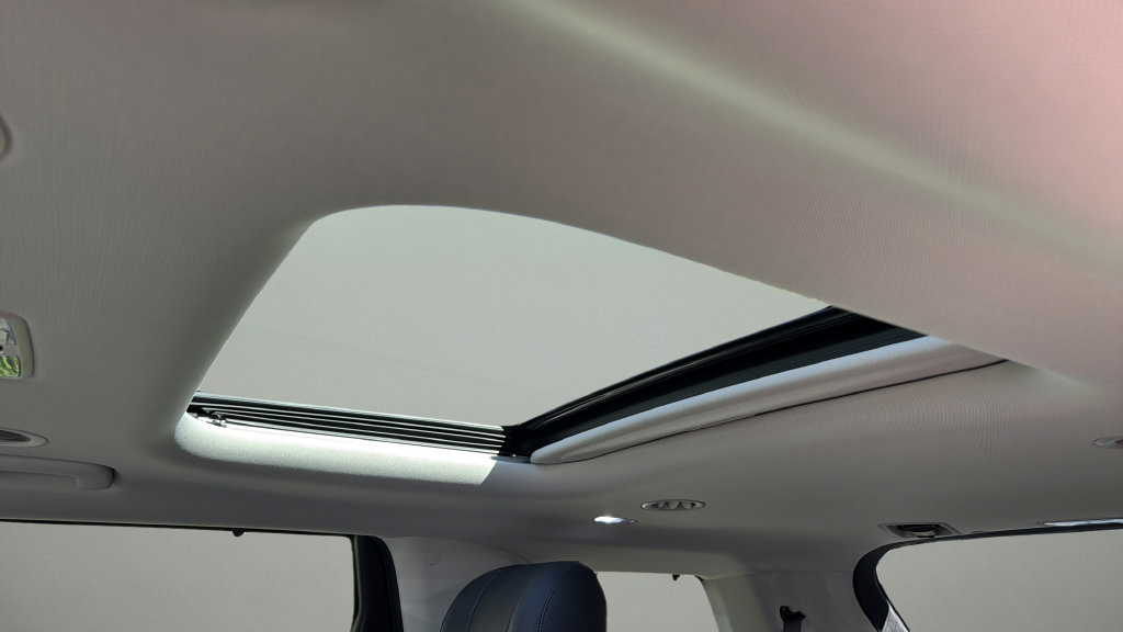 Used 2026 Kia Carnival SX Prestige FWD image 17
