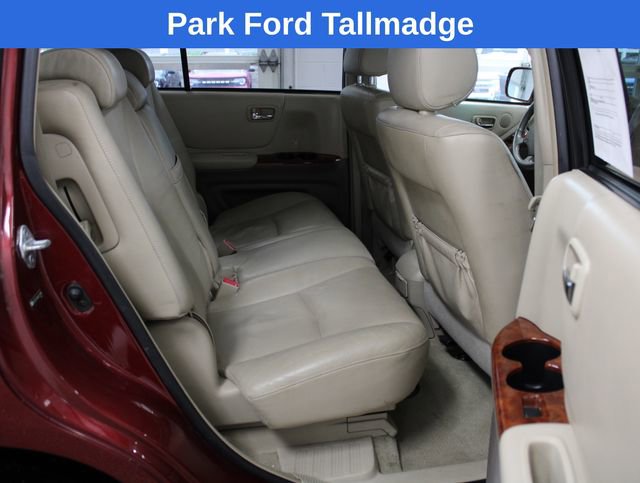 Used 2005 Toyota Highlander Limited AWD/4WD image 25