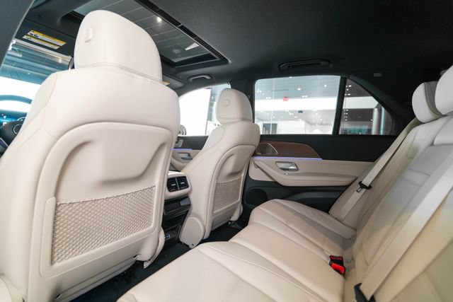 New 2026 Mercedes-Benz GLE 580 4MATIC image 13