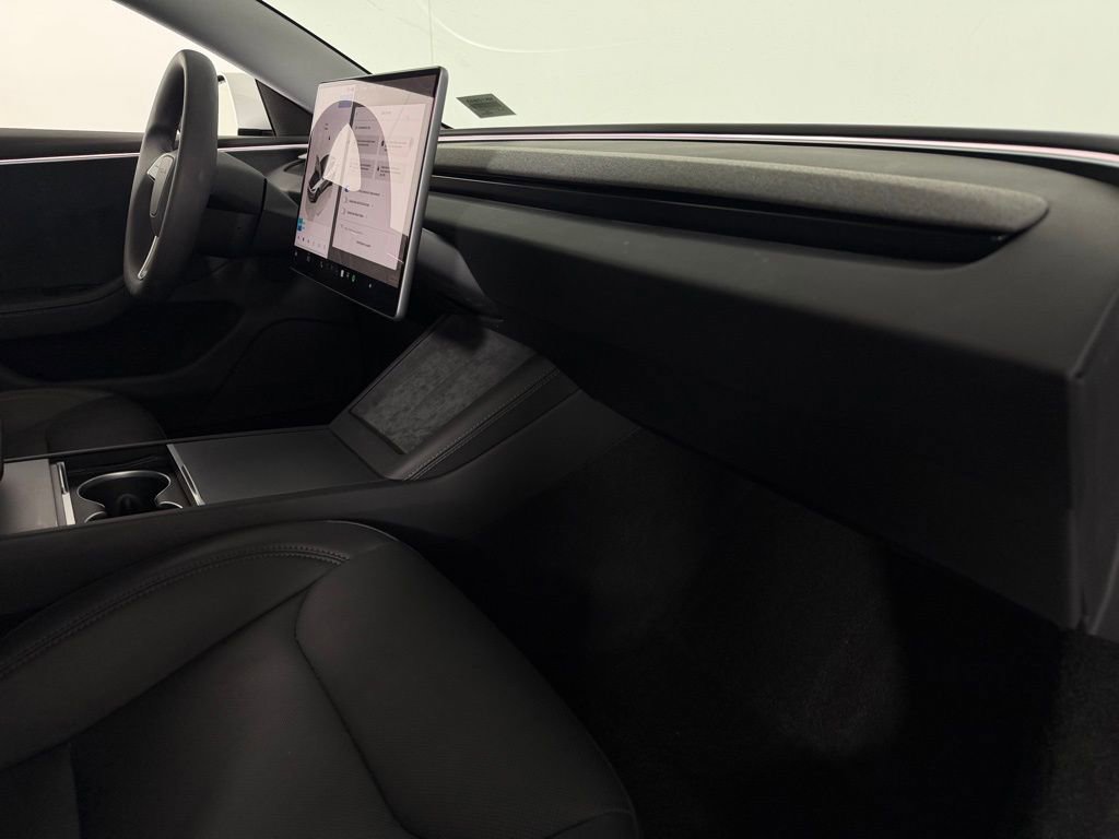 Used 2024 Tesla Model 3 Long Range image 32