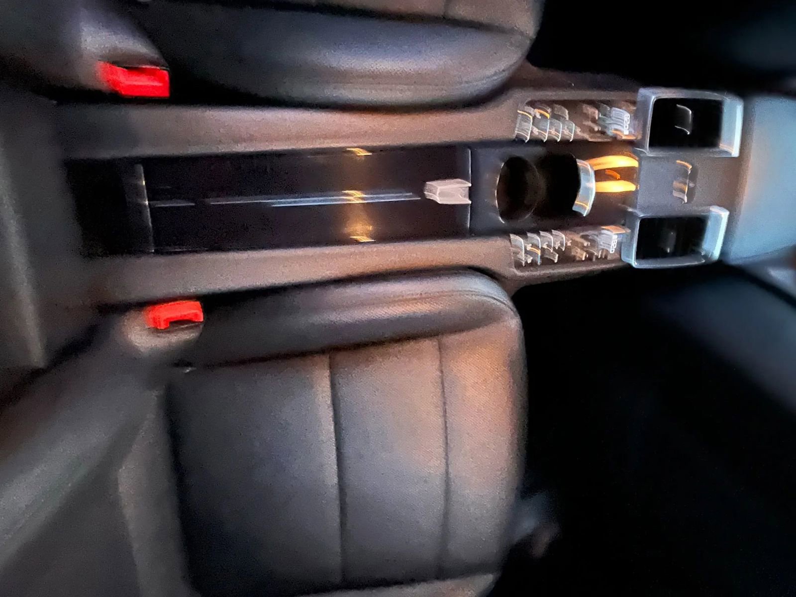 Used 2016 Porsche Panamera 4S image 9