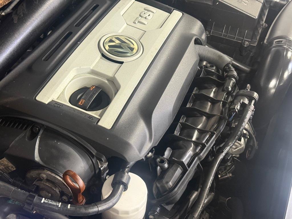 Used 2012 Volkswagen Eos Komfort FWD image 37