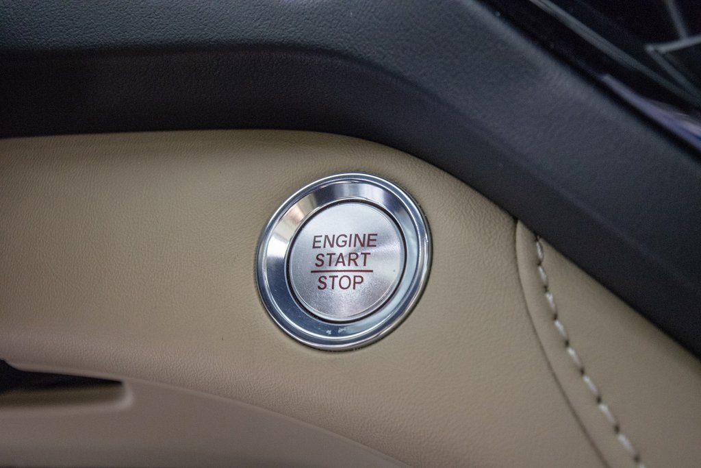 Used 2024 Acura RDX w/ Technology Package image 25