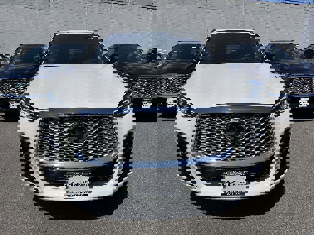 Used 2025 INFINITI QX55 Luxe w/ Cargo Package image 7