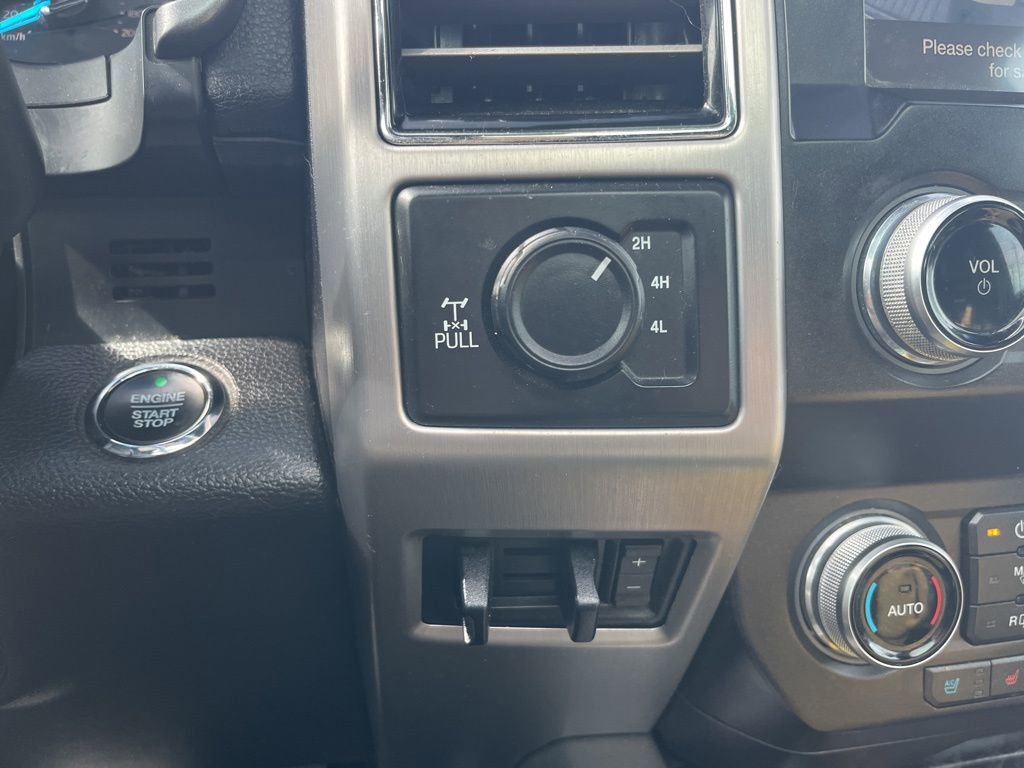 Used 2019 Ford F350 Platinum w/ Platinum Ultimate Package image 16