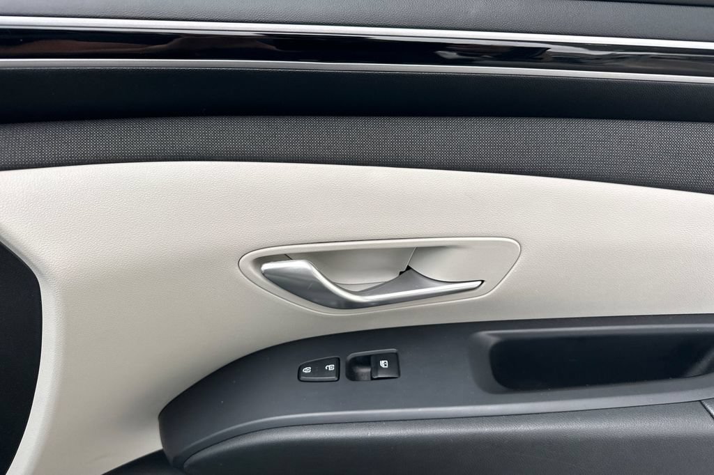 Used 2023 Hyundai Tucson SEL w/ Convenience Package FWD image 19