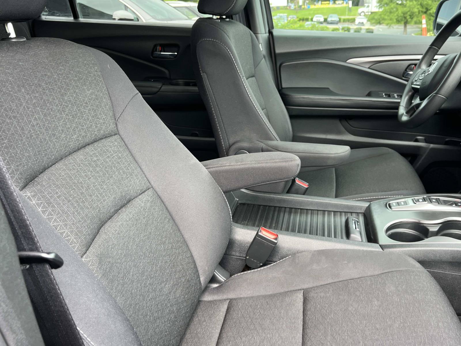Used 2021 Honda Passport Sport image 24