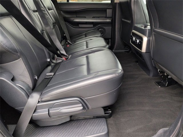 Used 2024 Ford Expedition Max XLT image 30