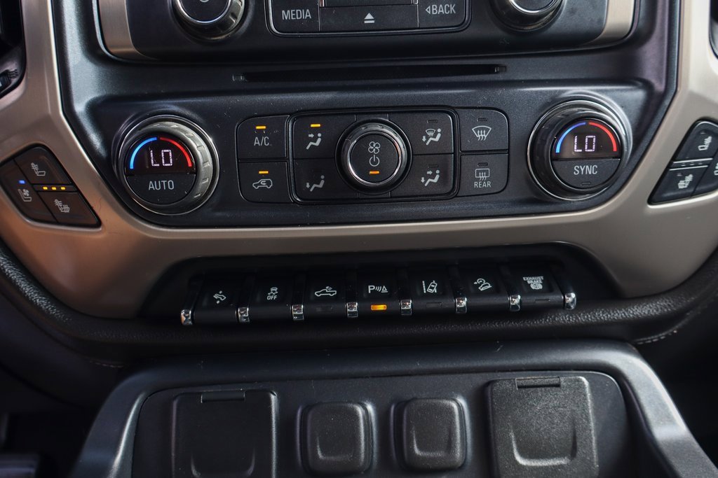 Used 2016 GMC Sierra 2500 Denali w/ Duramax Plus Package image 39