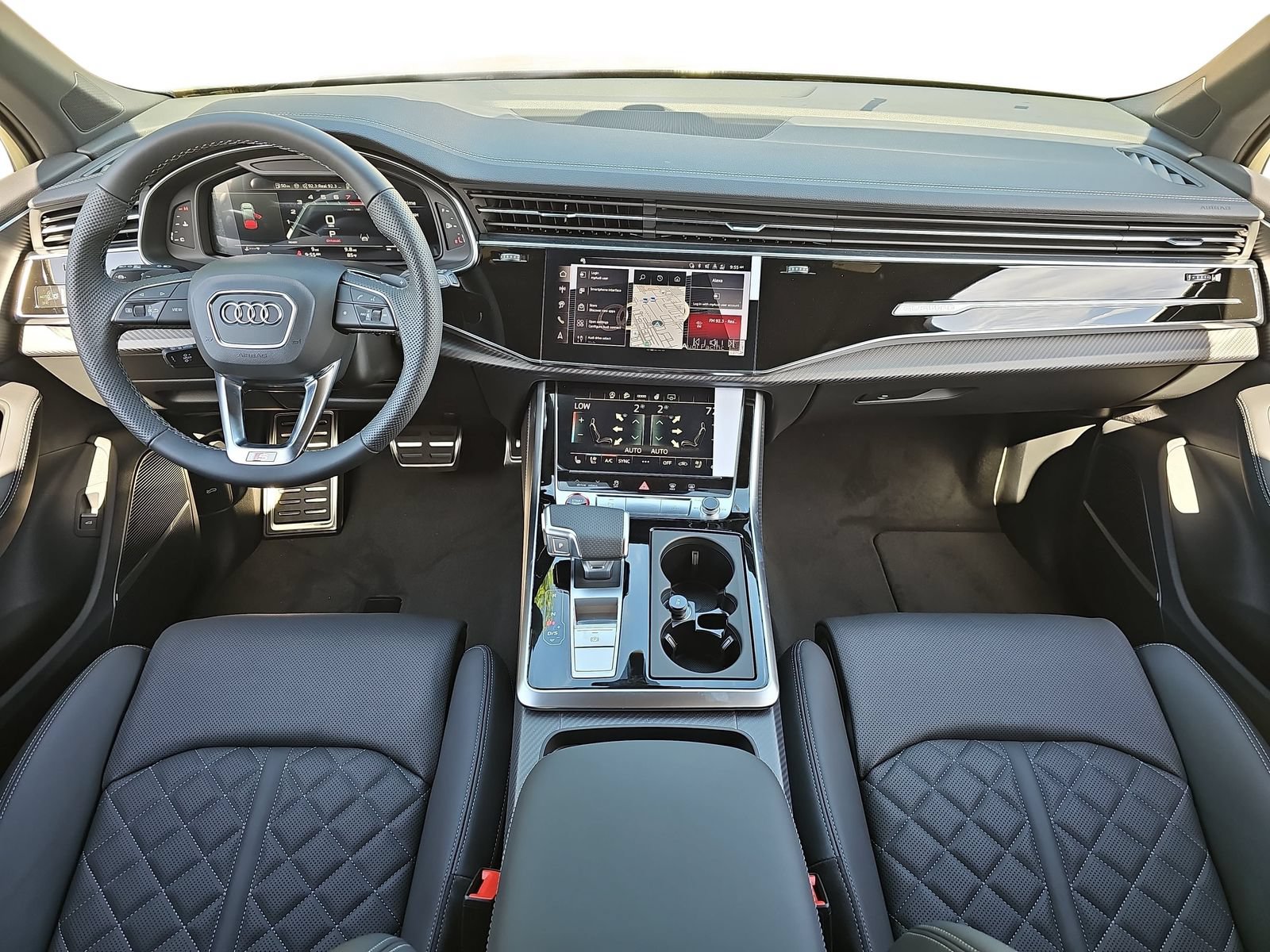 New 2026 Audi SQ7 Premium Plus AWD/4WD image 9